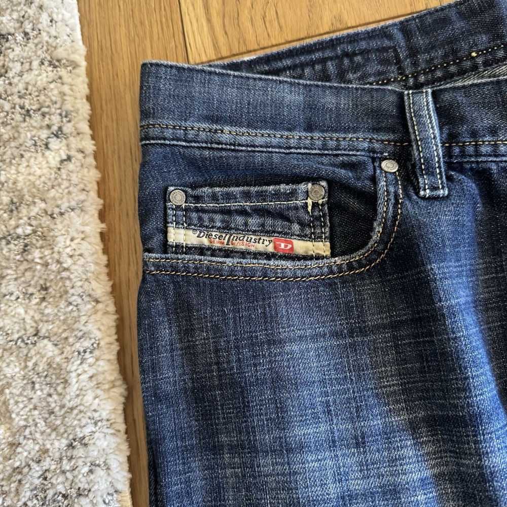 Vintage Diesel Quratt Jeans Men's 32x34 Dark Wash Faded Straight Leg Italy Y2K - Picture 3 of 13